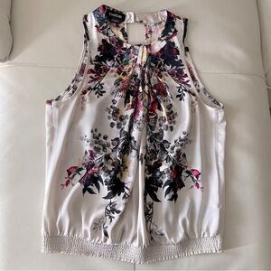 Bebe -floral halter top blouse open back